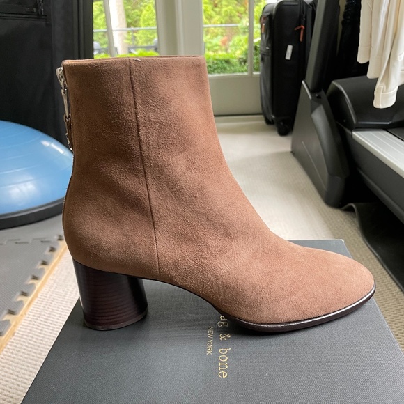 Rag & Bone Suede Bootie, size 40 - Picture 1 of 7